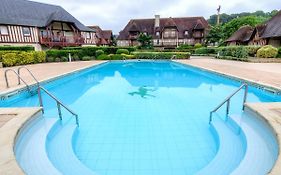Holiday Home Domaine de Clairefontaine-2